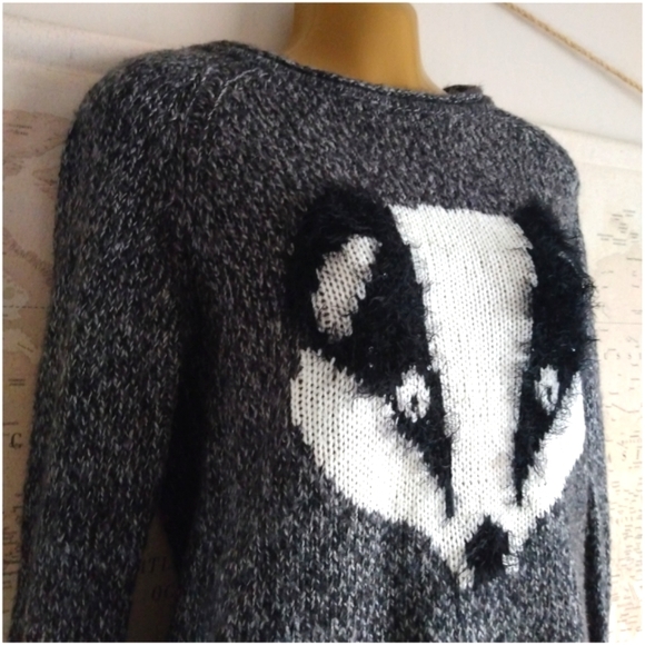 Yoki Badger Knit Sweater in Heather Grey-Size M - Picture 3 of 7